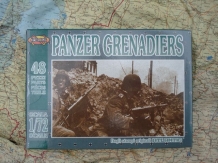 images/productimages/small/German Panzer Grenadiers NEXUS 1;72 nw.jpg